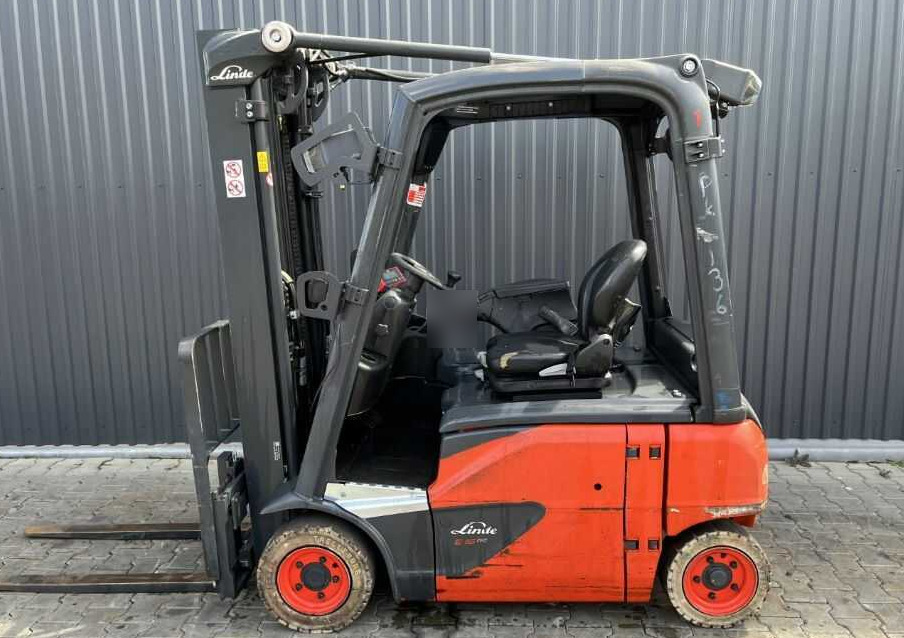 Linde E16P-02 - Ηλεκτροκίνητο περονοφόρο: φωτογραφία 2 Linde E16P-02 - Ηλεκτροκίνητο περονοφόρο: φωτογραφία 2