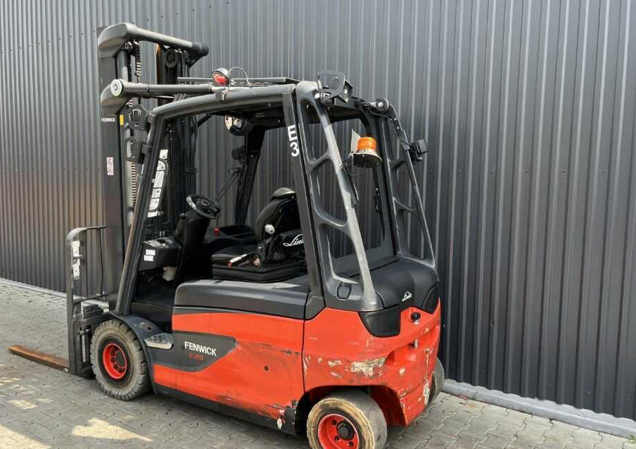 Linde E25L-02 - Ηλεκτροκίνητο περονοφόρο: φωτογραφία 3 Linde E25L-02 - Ηλεκτροκίνητο περονοφόρο: φωτογραφία 3