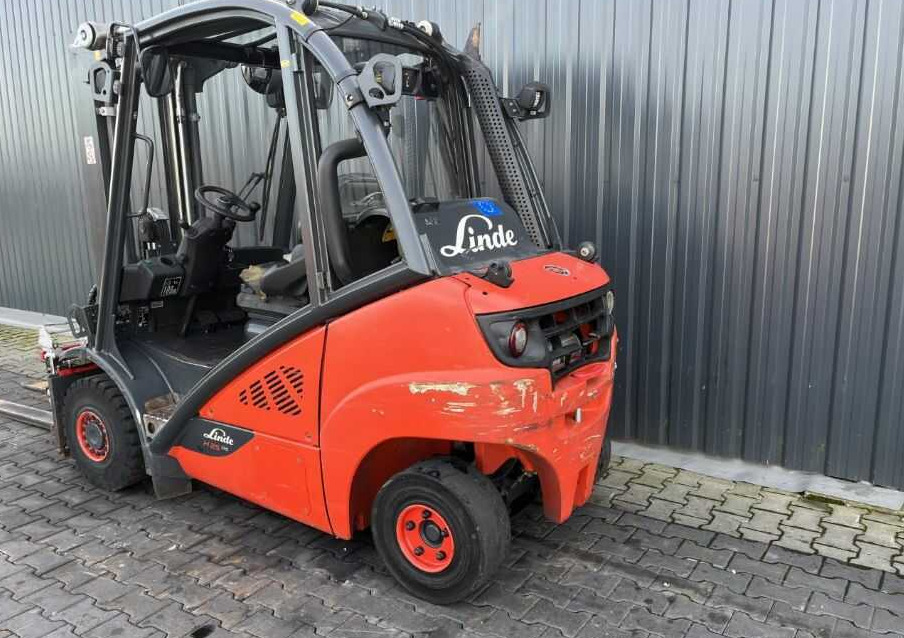 Linde H25T-02 - Υγραεριοκίνητο περονοφόρο: φωτογραφία 3 Linde H25T-02 - Υγραεριοκίνητο περονοφόρο: φωτογραφία 3