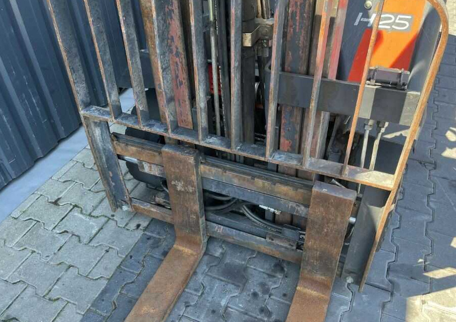Μίσθωση  Linde H25T Linde H25T: φωτογραφία 9