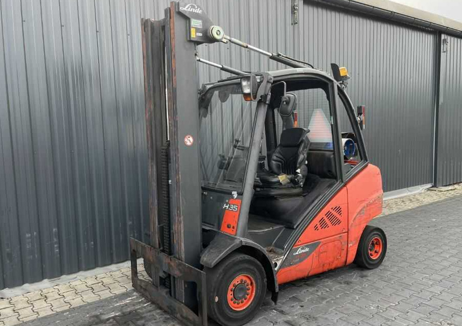 Linde H35T-01 - Υγραεριοκίνητο περονοφόρο: φωτογραφία 1 Linde H35T-01 - Υγραεριοκίνητο περονοφόρο: φωτογραφία 1
