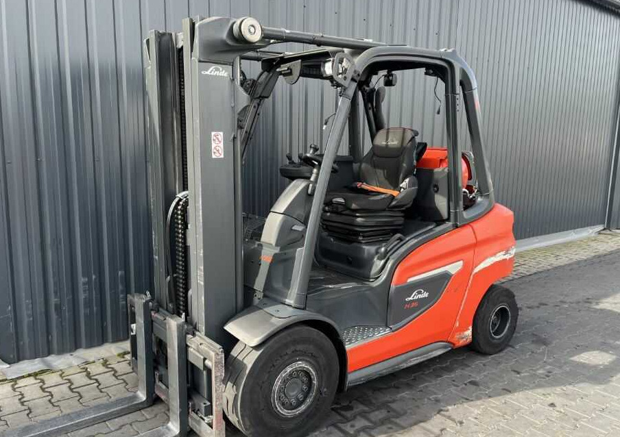Linde H35T-01 - Υγραεριοκίνητο περονοφόρο: φωτογραφία 1 Linde H35T-01 - Υγραεριοκίνητο περονοφόρο: φωτογραφία 1