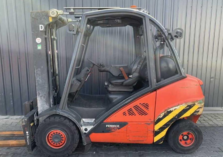Linde H35T-02 - Υγραεριοκίνητο περονοφόρο: φωτογραφία 2 Linde H35T-02 - Υγραεριοκίνητο περονοφόρο: φωτογραφία 2