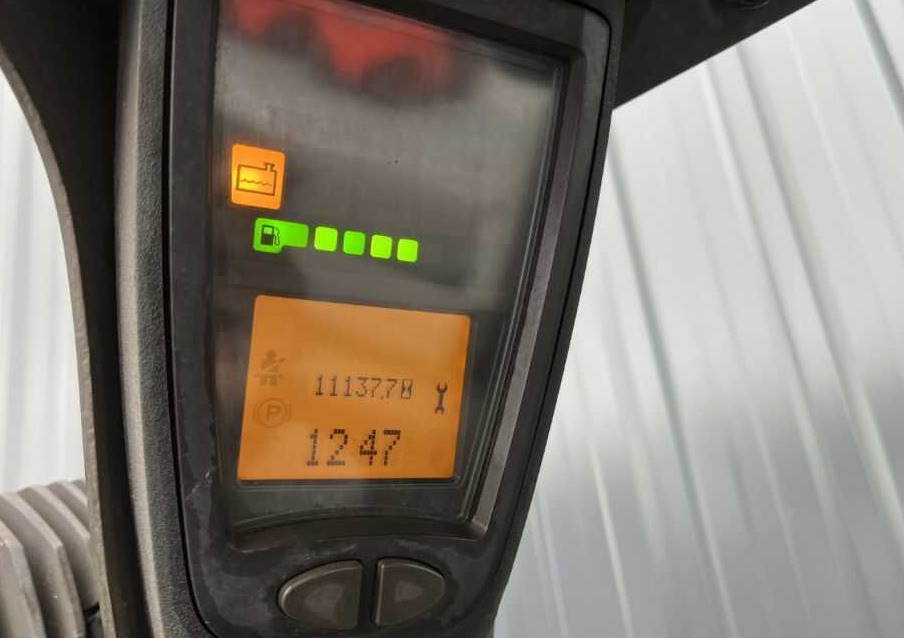 Linde H35T-02 - Υγραεριοκίνητο περονοφόρο: φωτογραφία 4 Linde H35T-02 - Υγραεριοκίνητο περονοφόρο: φωτογραφία 4