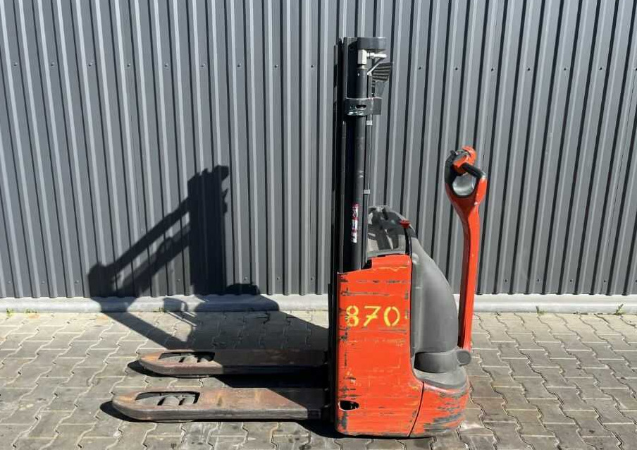 Linde L10 - Μηχάνημα στοίβαξης: φωτογραφία 2 Linde L10 - Μηχάνημα στοίβαξης: φωτογραφία 2