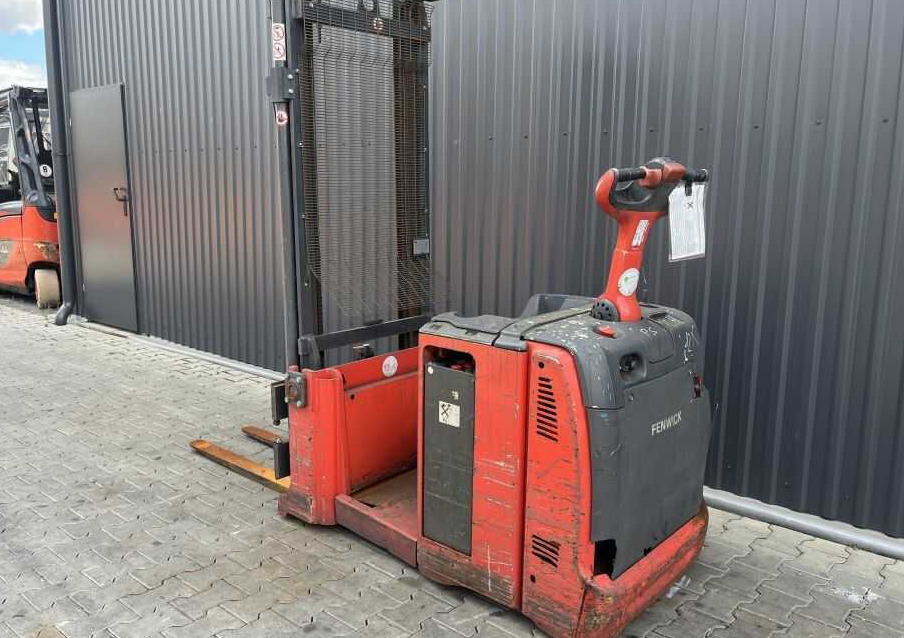 Linde L12AC - Μηχάνημα στοίβαξης: φωτογραφία 3 Linde L12AC - Μηχάνημα στοίβαξης: φωτογραφία 3