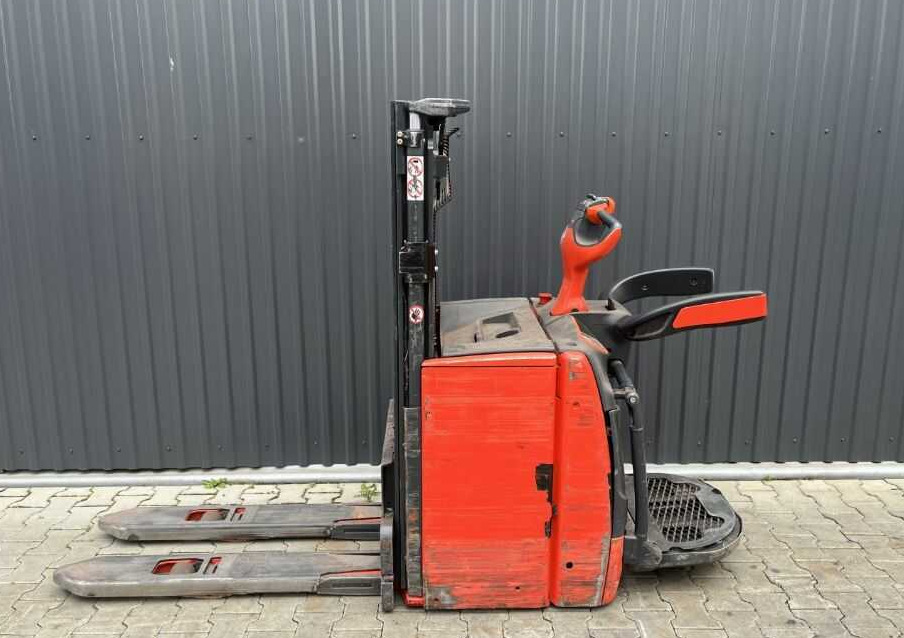 Linde L14LAP - Μηχάνημα στοίβαξης: φωτογραφία 2 Linde L14LAP - Μηχάνημα στοίβαξης: φωτογραφία 2
