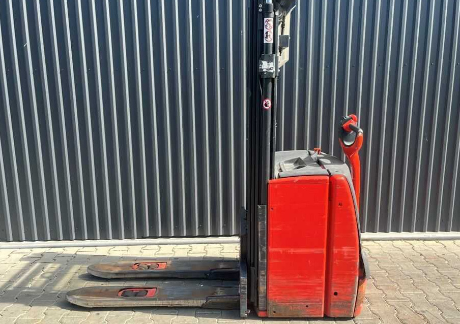 Linde L14 - Μηχάνημα στοίβαξης: φωτογραφία 2 Linde L14 - Μηχάνημα στοίβαξης: φωτογραφία 2