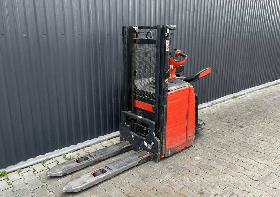 Linde L14lAP - Μηχάνημα στοίβαξης: φωτογραφία 1 Linde L14lAP - Μηχάνημα στοίβαξης: φωτογραφία 1