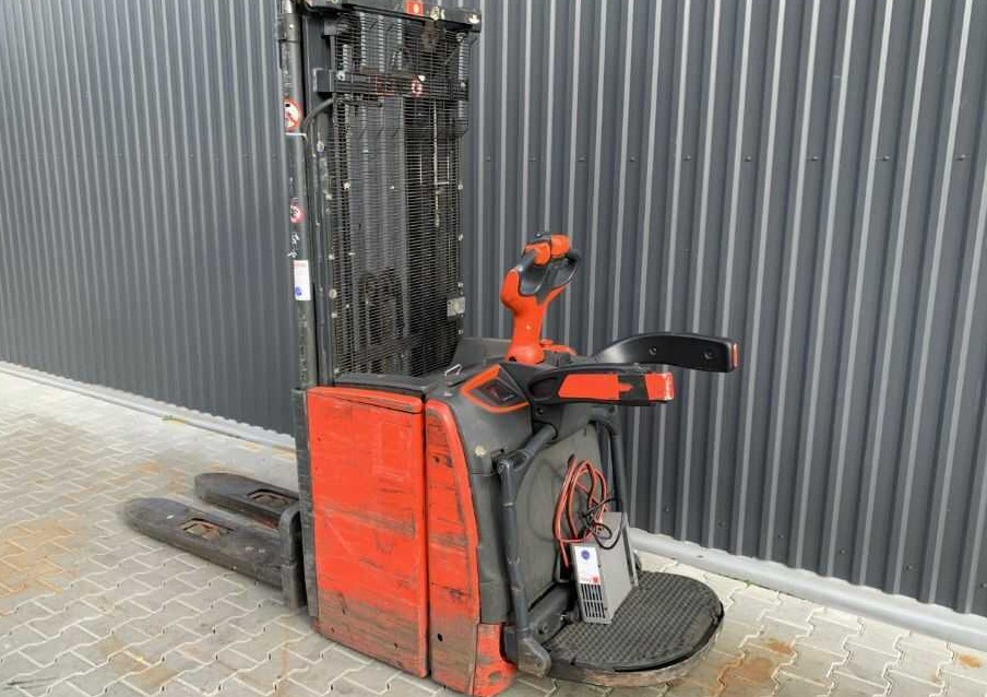 Linde L20AP - Μηχάνημα στοίβαξης: φωτογραφία 4 Linde L20AP - Μηχάνημα στοίβαξης: φωτογραφία 4