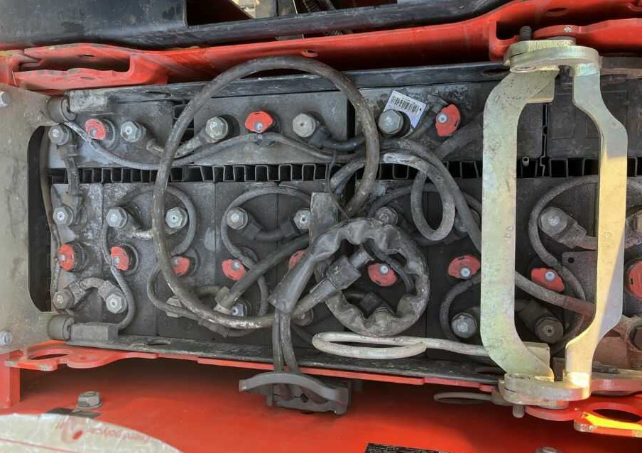 Linde P30C - Μηχάνημα έλξης: φωτογραφία 2 Linde P30C - Μηχάνημα έλξης: φωτογραφία 2