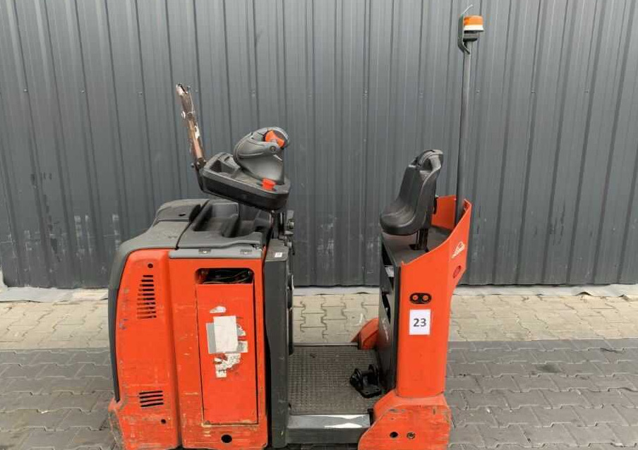Linde P30C - Μηχάνημα έλξης: φωτογραφία 3 Linde P30C - Μηχάνημα έλξης: φωτογραφία 3