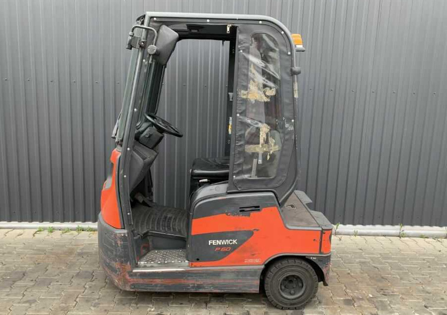 Linde P60 - Μηχάνημα έλξης: φωτογραφία 2 Linde P60 - Μηχάνημα έλξης: φωτογραφία 2