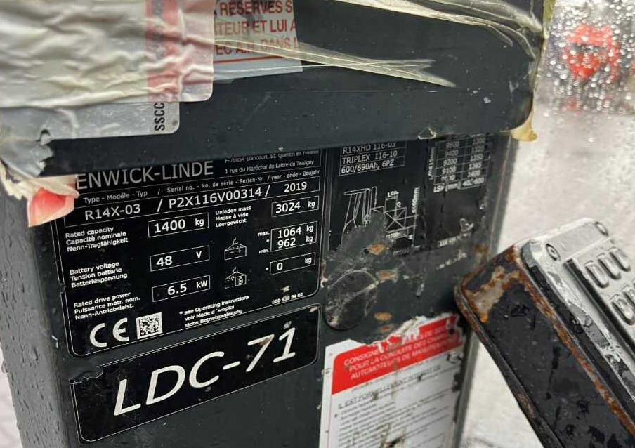 Linde R14X - Ανυψωτικό στενών δρόμων: φωτογραφία 4 Linde R14X - Ανυψωτικό στενών δρόμων: φωτογραφία 4