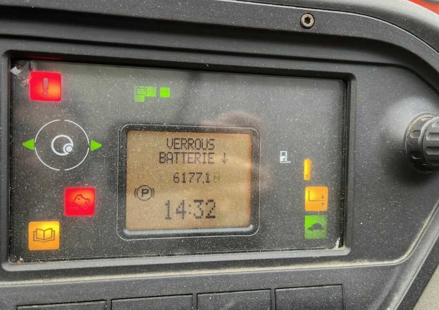 Linde R16HD-01 - Ανυψωτικό στενών δρόμων: φωτογραφία 5 Linde R16HD-01 - Ανυψωτικό στενών δρόμων: φωτογραφία 5