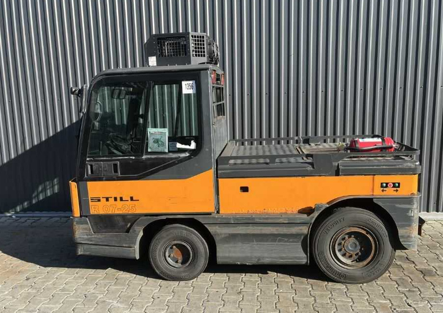 Still R07-25 - Μηχάνημα έλξης: φωτογραφία 2 Still R07-25 - Μηχάνημα έλξης: φωτογραφία 2