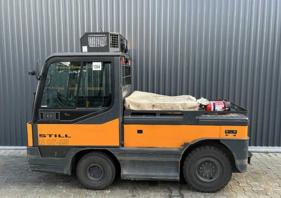 Still R07-25 - Μηχάνημα έλξης: φωτογραφία 2 Still R07-25 - Μηχάνημα έλξης: φωτογραφία 2