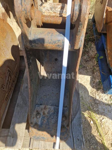 Attache à Axe de 30 - Κουβάς για εκσκαφέα: φωτογραφία 1 Attache à Axe de 30 - Κουβάς για εκσκαφέα: φωτογραφία 1