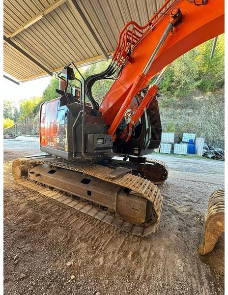 Hitachi ZX225USLC-6 - Εκσκαφέας: φωτογραφία 2 Hitachi ZX225USLC-6 - Εκσκαφέας: φωτογραφία 2