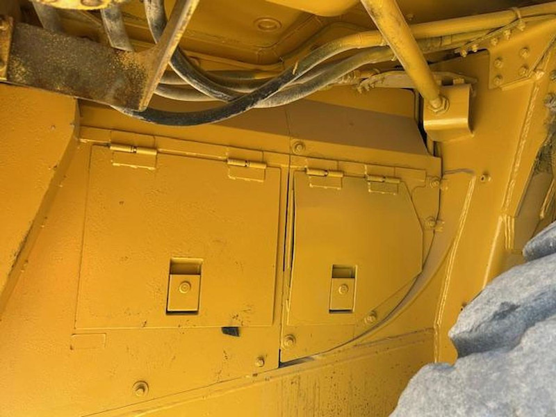 Ανατρεπόμενο όχημα Komatsu HD325-6KE: φωτογραφία 9 Ανατρεπόμενο όχημα Komatsu HD325-6KE: φωτογραφία 9