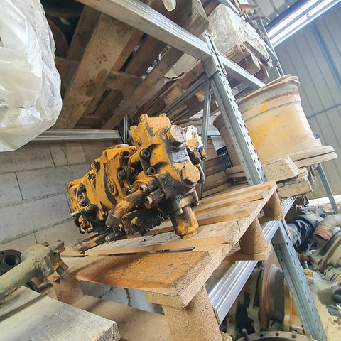 Liebherr 922 - Ανταλλακτικό: φωτογραφία 3 Liebherr 922 - Ανταλλακτικό: φωτογραφία 3