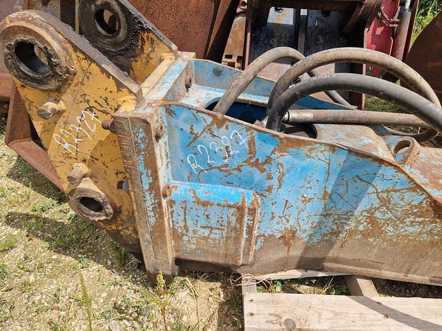 Liebherr 924 - Υδραυλικό σφυρί: φωτογραφία 1 Liebherr 924 - Υδραυλικό σφυρί: φωτογραφία 1