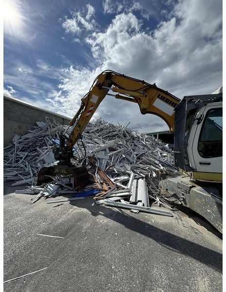 Liebherr A316 Li - Ελαστιχοφόρος φορτωτής: φωτογραφία 2 Liebherr A316 Li - Ελαστιχοφόρος φορτωτής: φωτογραφία 2