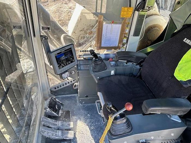 Liebherr R9100 - Ερπυστριοφόρος εκσκαφέας: φωτογραφία 5 Liebherr R9100 - Ερπυστριοφόρος εκσκαφέας: φωτογραφία 5