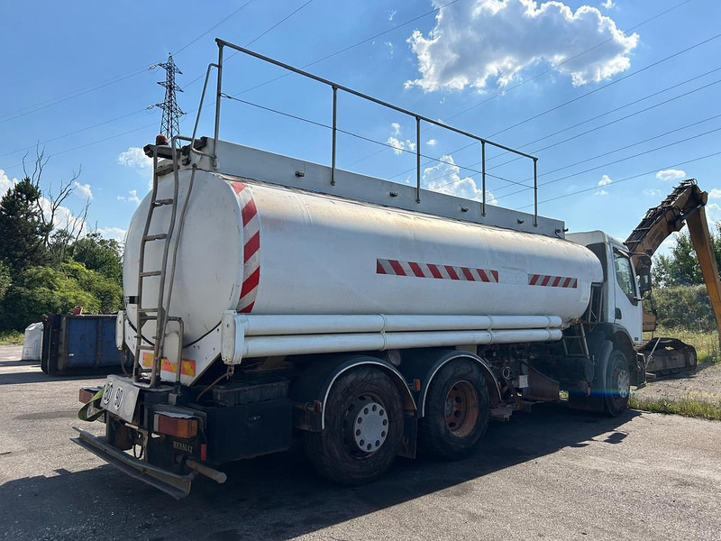 Renault 320 - Φορτηγό βυτιοφόρο: φωτογραφία 4 Renault 320 - Φορτηγό βυτιοφόρο: φωτογραφία 4