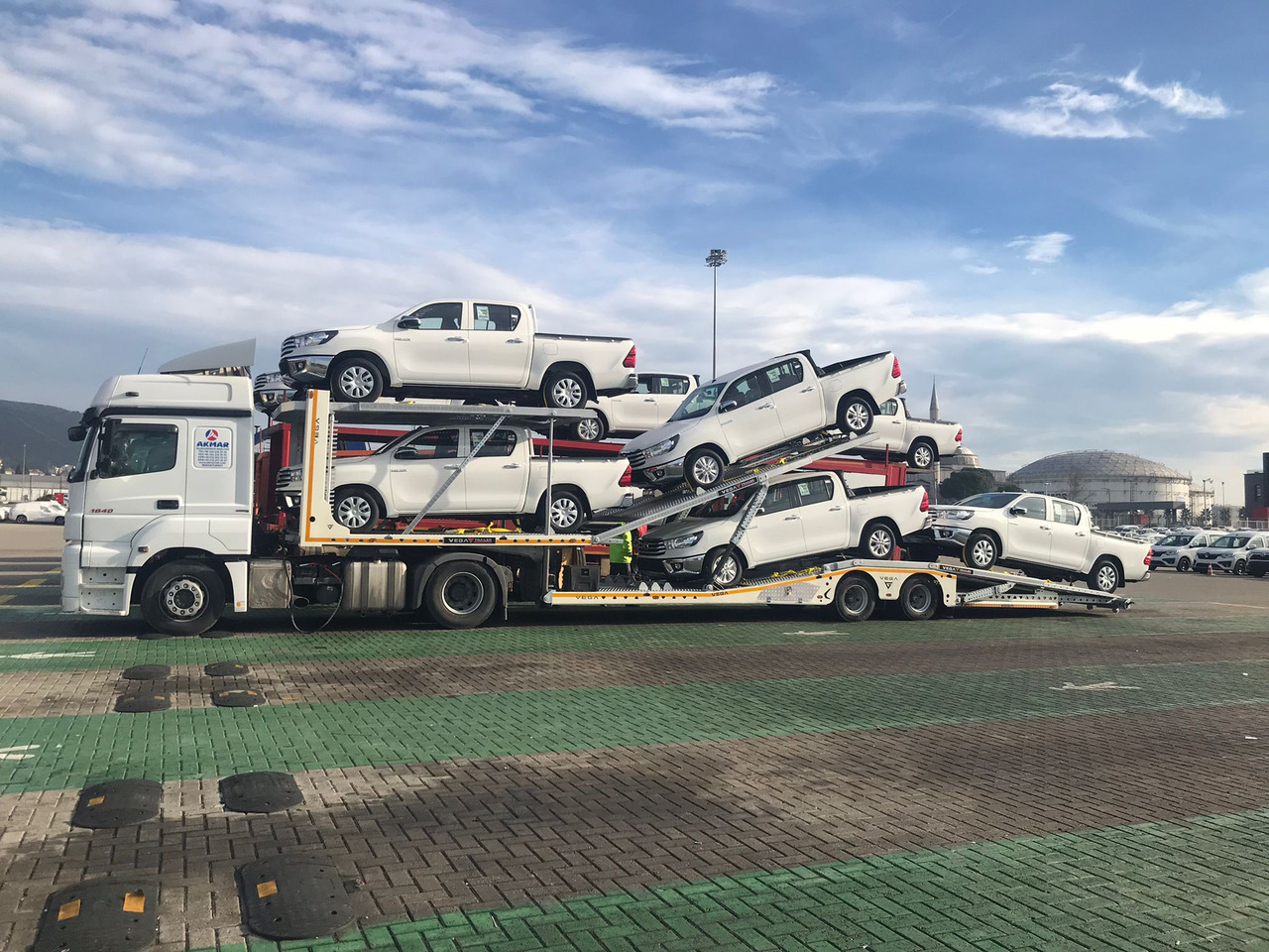 Επικαθήμενο αυτοκινητάμαξα Vega Trailer 2 Axle Jeep Transporter (Vehicles): φωτογραφία 26 Επικαθήμενο αυτοκινητάμαξα Vega Trailer 2 Axle Jeep Transporter (Vehicles): φωτογραφία 26