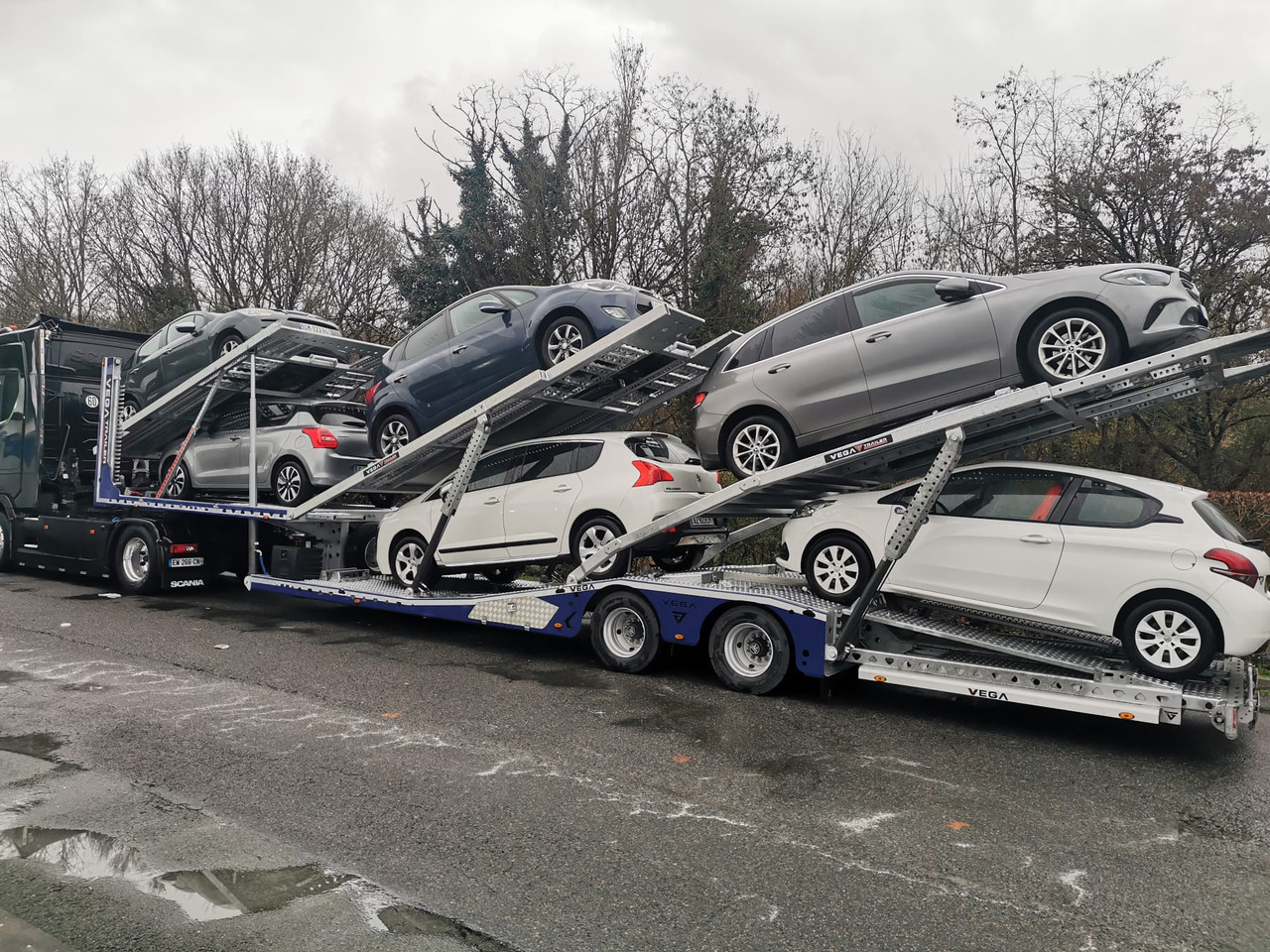 Επικαθήμενο αυτοκινητάμαξα Vega Trailer 2 Axle Jeep Transporter (Vehicles): φωτογραφία 12 Επικαθήμενο αυτοκινητάμαξα Vega Trailer 2 Axle Jeep Transporter (Vehicles): φωτογραφία 12