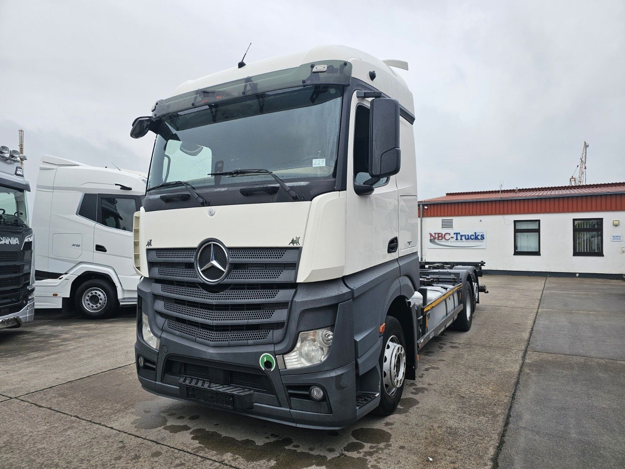 Mercedes-Benz ACTROS 2542 * VOLLLUFT * RETARDER * STANDH * BÄR - Φορτηγό σασί: φωτογραφία 1 Mercedes-Benz ACTROS 2542 * VOLLLUFT * RETARDER * STANDH * BÄR - Φορτηγό σασί: φωτογραφία 1