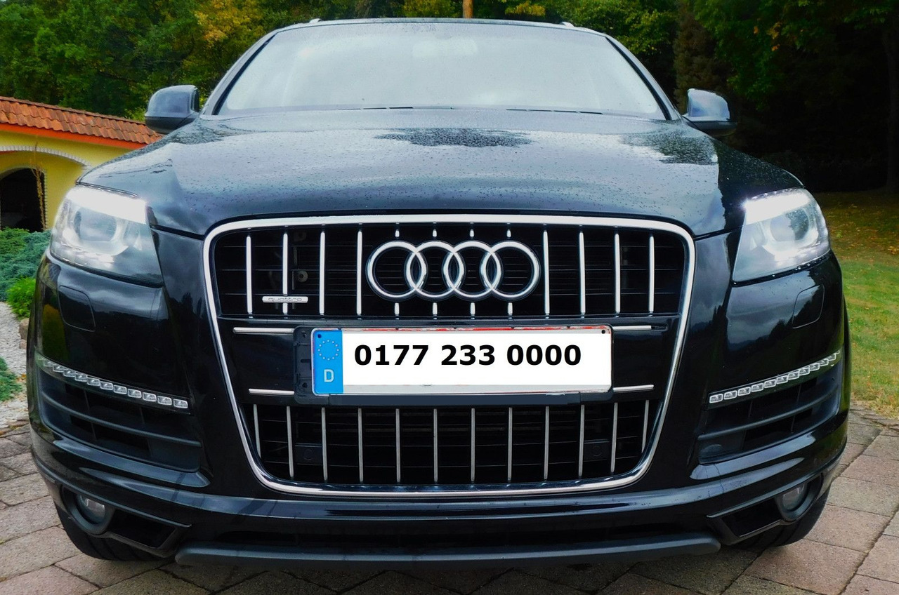 Audi Q7 3.0TFSI 7-Sitzer perfect for UA Export - SUV: φωτογραφία 1 Audi Q7 3.0TFSI 7-Sitzer perfect for UA Export - SUV: φωτογραφία 1
