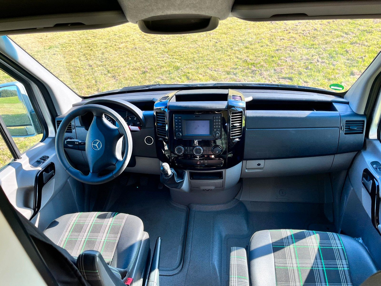 Αυτοκινούμενο βαν Mercedes-Benz Sprinter 3,5t  Solar / Dusche / WC: φωτογραφία 9
