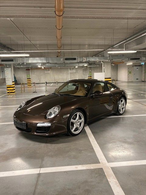 Porsche 997 - Αυτοκίνητο: φωτογραφία 2 Porsche 997 - Αυτοκίνητο: φωτογραφία 2