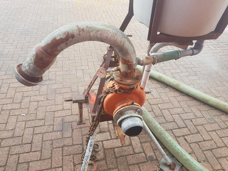 Landini waterpomp - Gebruikt - Αντλία νερού: φωτογραφία 4 Landini waterpomp - Gebruikt - Αντλία νερού: φωτογραφία 4