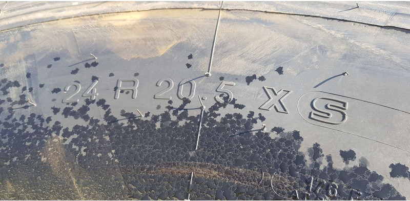 Michelin 24 20.5 xs - Ελαστικά και ζάντες: φωτογραφία 4 Michelin 24 20.5 xs - Ελαστικά και ζάντες: φωτογραφία 4