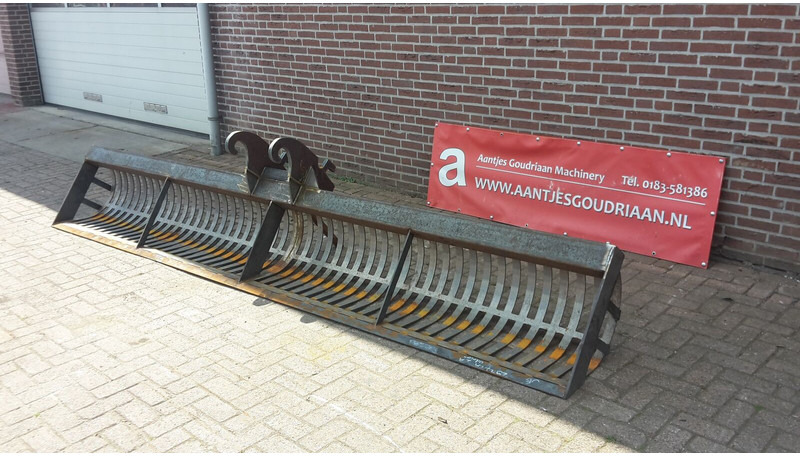 Slootreiniger bakken - Κουβάς: φωτογραφία 2 Slootreiniger bakken - Κουβάς: φωτογραφία 2