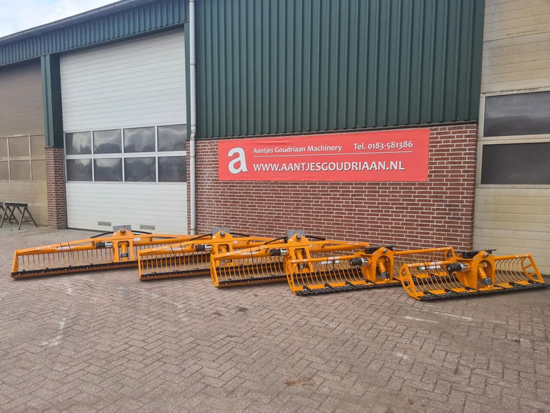 Grote vooraad maaikorfen - Κουβάς: φωτογραφία 1 Grote vooraad maaikorfen - Κουβάς: φωτογραφία 1