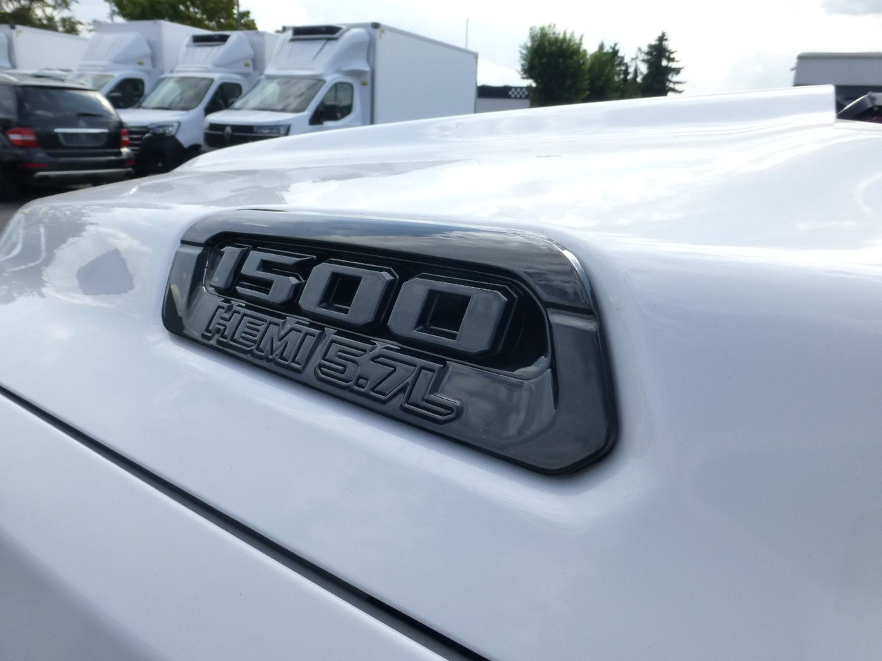 SUV Dodge RAM HEMI Limited 5.7 PRINS LPG Luftfederung: φωτογραφία 18