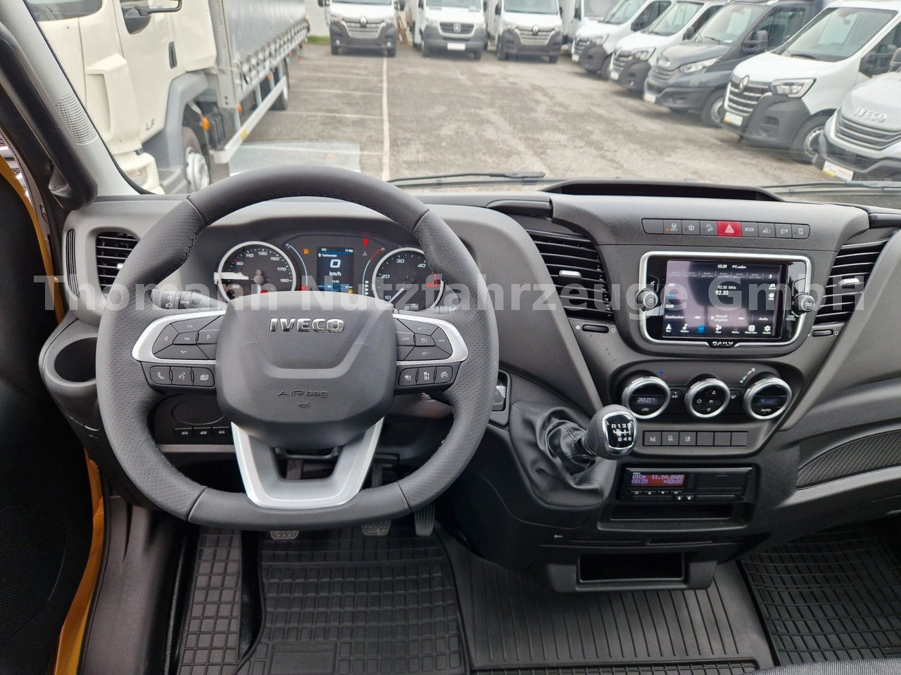 Φορτηγό ρυμούλκησης Iveco DAILY 70C18 Festplateau Alu Premium Navi ACC: φωτογραφία 22 Φορτηγό ρυμούλκησης Iveco DAILY 70C18 Festplateau Alu Premium Navi ACC: φωτογραφία 22