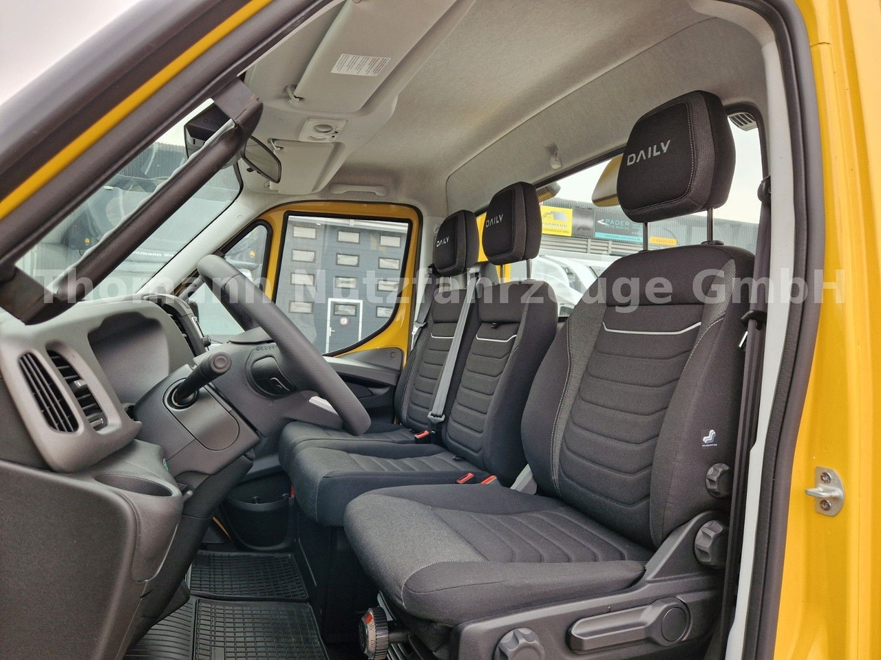 Φορτηγό ρυμούλκησης Iveco DAILY 70C18 Festplateau Alu Premium Navi ACC: φωτογραφία 18 Φορτηγό ρυμούλκησης Iveco DAILY 70C18 Festplateau Alu Premium Navi ACC: φωτογραφία 18