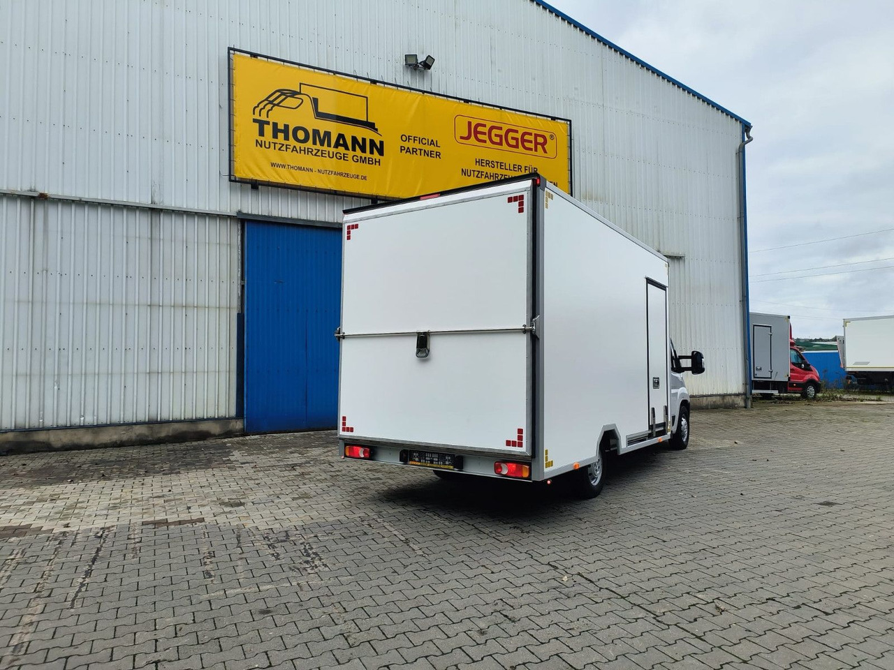 Επαγγελματικό αυτοκίνητο κόφα Peugeot Boxer Premium Koffer Extra Tief mit Klappe !: φωτογραφία 16 Επαγγελματικό αυτοκίνητο κόφα Peugeot Boxer Premium Koffer Extra Tief mit Klappe !: φωτογραφία 16