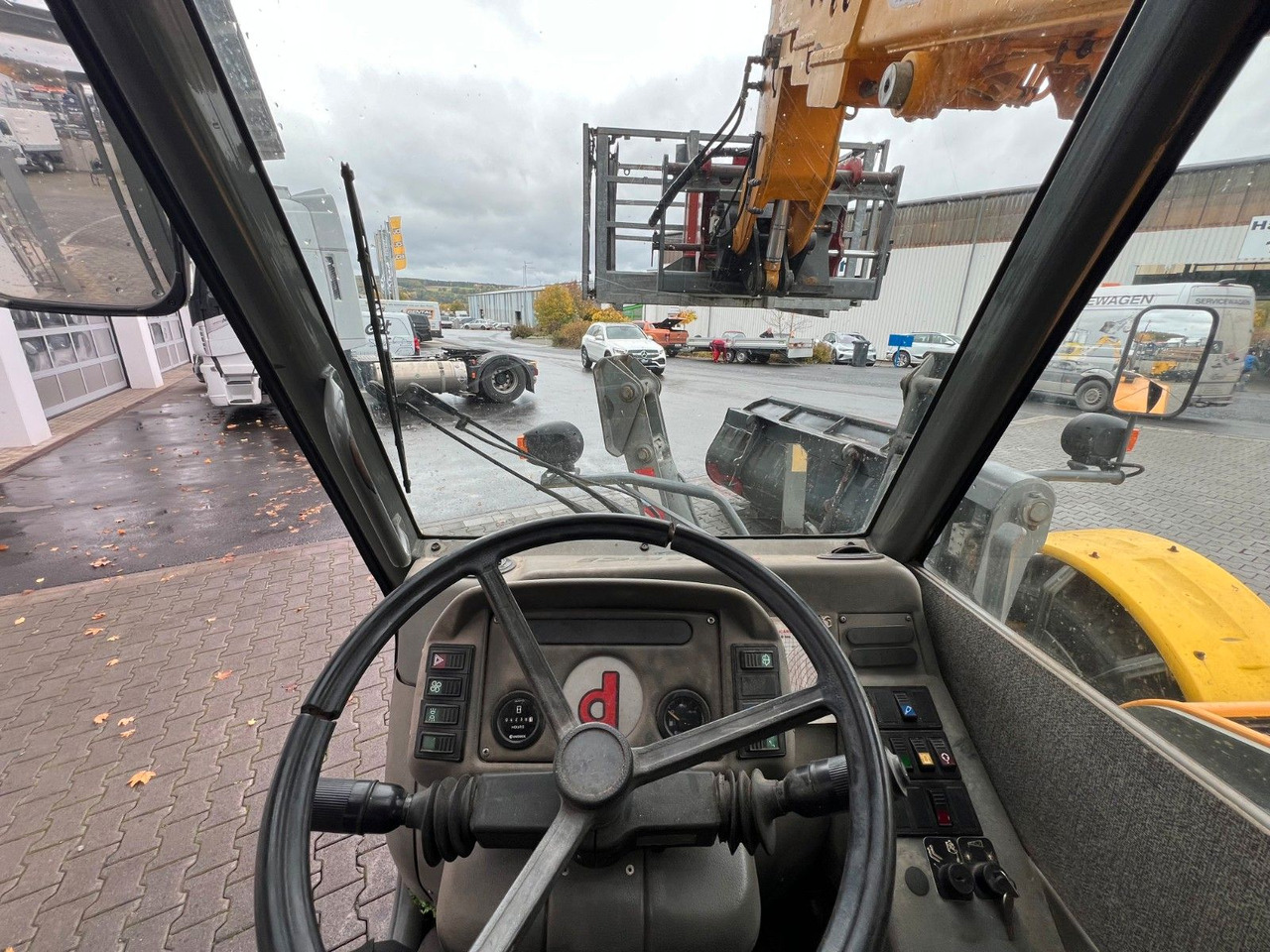 Ελαστιχοφόρος φορτωτής Dieci Icarus 40.16 ET 166 / 4.238 h / 2003: φωτογραφία 12 Ελαστιχοφόρος φορτωτής Dieci Icarus 40.16 ET 166 / 4.238 h / 2003: φωτογραφία 12