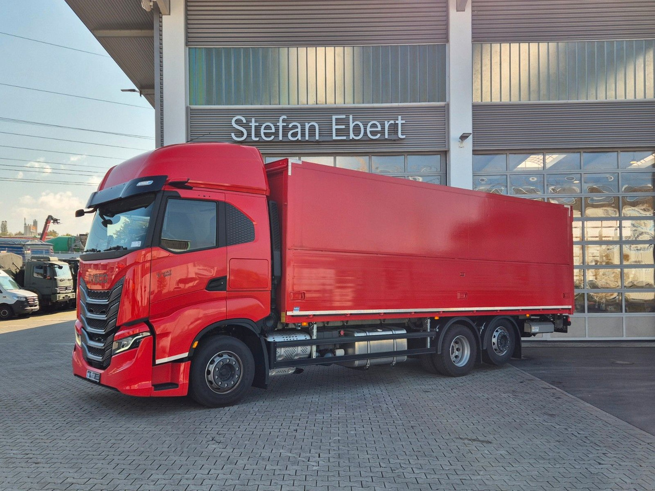Iveco AS260S50Y/FS Schwenkwand LBW 2xAHK CAM Intarder - Φορτηγό για τη μεταφορά ποτών: φωτογραφία 3 Iveco AS260S50Y/FS Schwenkwand LBW 2xAHK CAM Intarder - Φορτηγό για τη μεταφορά ποτών: φωτογραφία 3