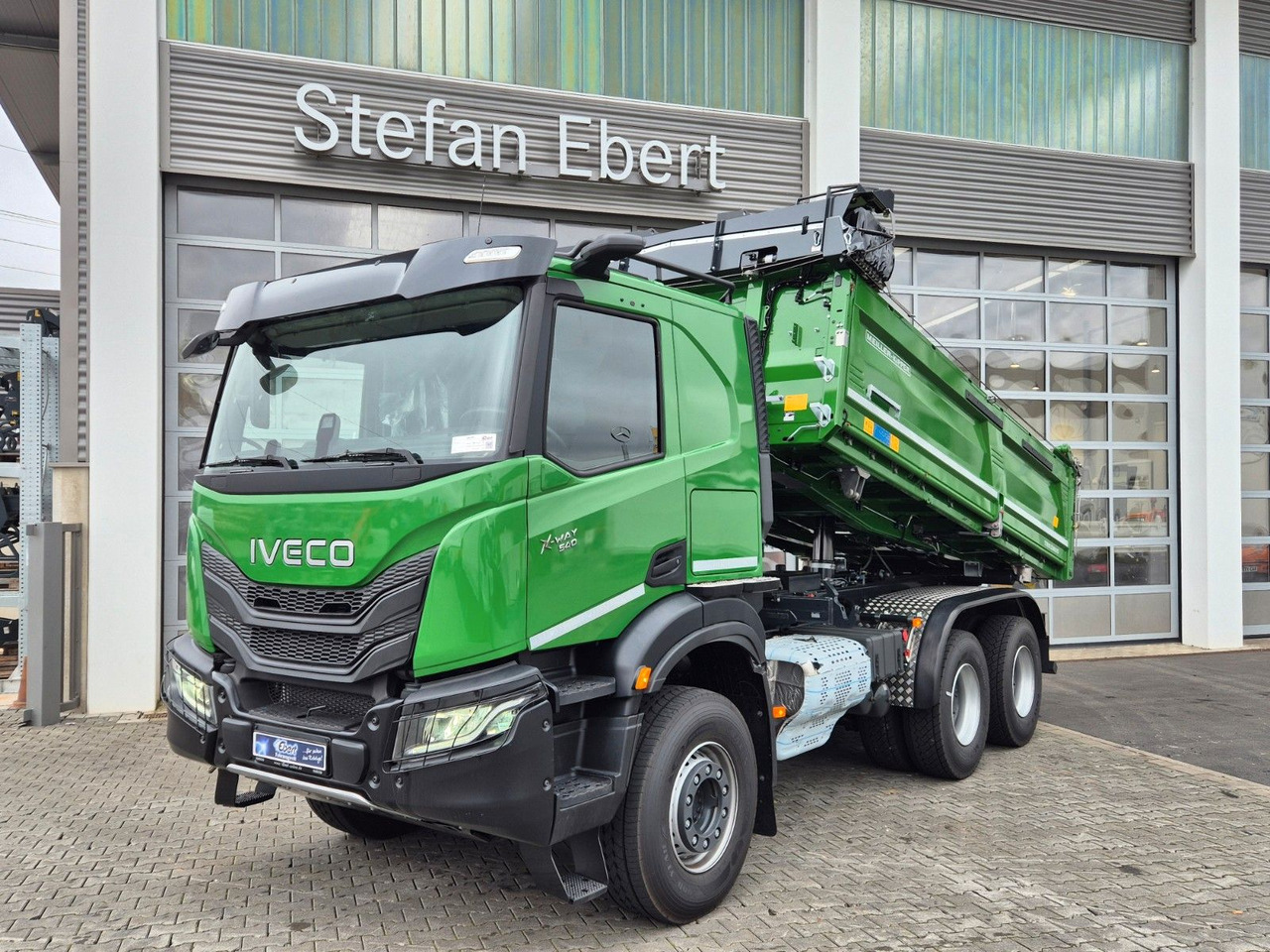 Iveco AT300X54Z HR OFF Bordmatik AHK Intarder - Φορτηγό ανατρεπόμενο: φωτογραφία 1 Iveco AT300X54Z HR OFF Bordmatik AHK Intarder - Φορτηγό ανατρεπόμενο: φωτογραφία 1