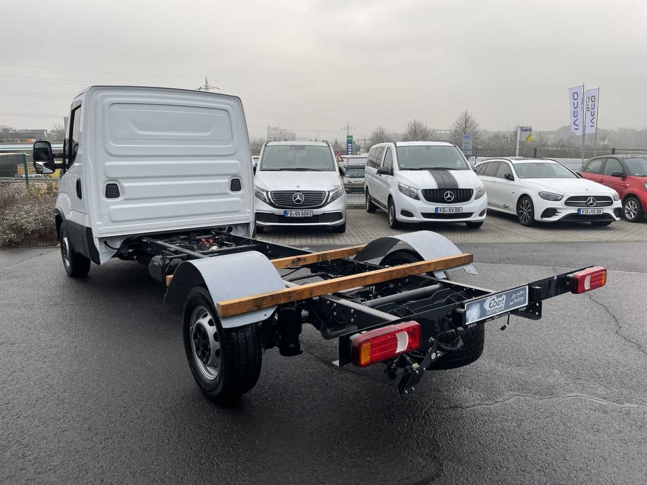 Iveco Daily 35S14H A8 *R4100mm*Automatik*Luft* - Επαγγελματικό αυτοκίνητο κόφα: φωτογραφία 3 Iveco Daily 35S14H A8 *R4100mm*Automatik*Luft* - Επαγγελματικό αυτοκίνητο κόφα: φωτογραφία 3