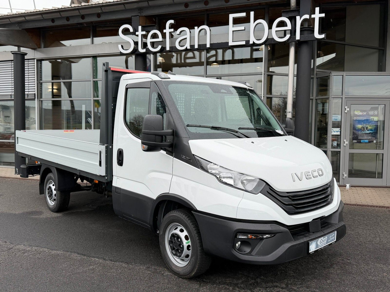Iveco Daily 35S16 Pritsche - Μικρό φορτηγό με καρότσα: φωτογραφία 1 Iveco Daily 35S16 Pritsche - Μικρό φορτηγό με καρότσα: φωτογραφία 1