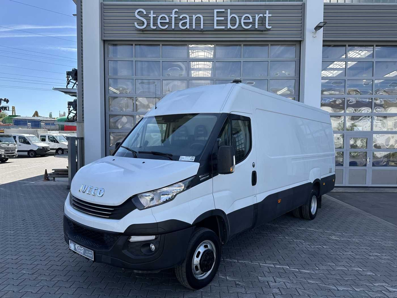 Iveco Daily 50C16 R4.100mm *AHK*Automatik*Ladekran* - Βαν: φωτογραφία 1 Iveco Daily 50C16 R4.100mm *AHK*Automatik*Ladekran* - Βαν: φωτογραφία 1