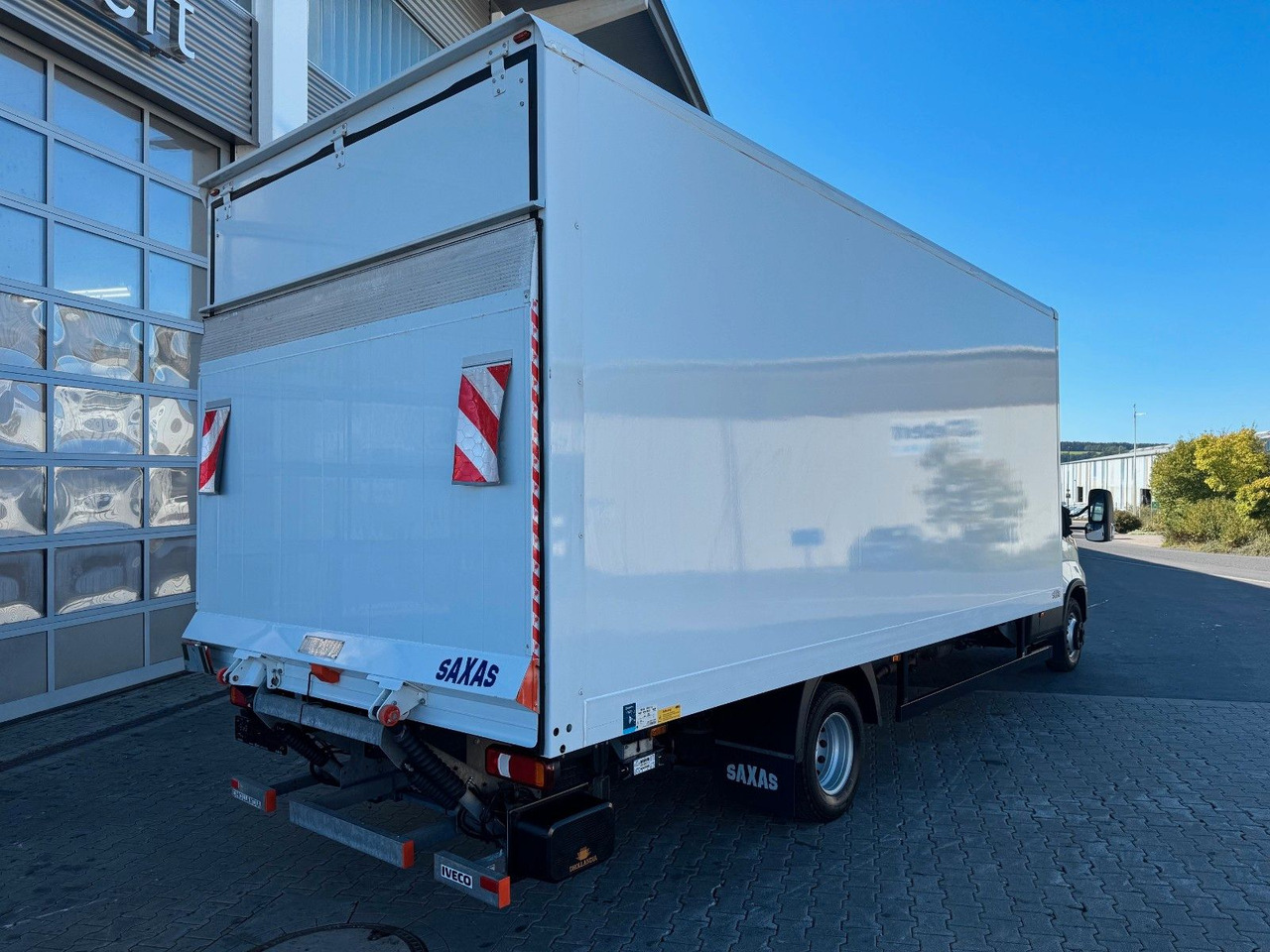 Iveco Daily 70C18 A8 *Koffer*LBW*Automatik* - Επαγγελματικό αυτοκίνητο κόφα: φωτογραφία 3 Iveco Daily 70C18 A8 *Koffer*LBW*Automatik* - Επαγγελματικό αυτοκίνητο κόφα: φωτογραφία 3